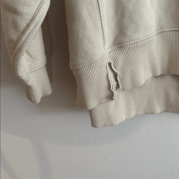 Aerie Oversized Cream and Orange Long Sleeve Hoodie - PRELOVED - Picture 9 of 11